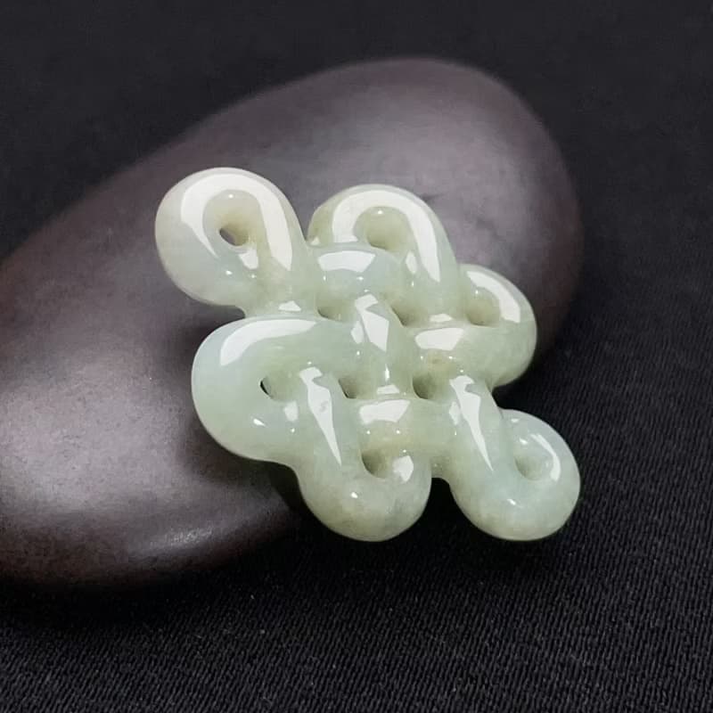 冰綠翡翠吉祥結吊飾 | 天然緬甸玉翡翠A貨