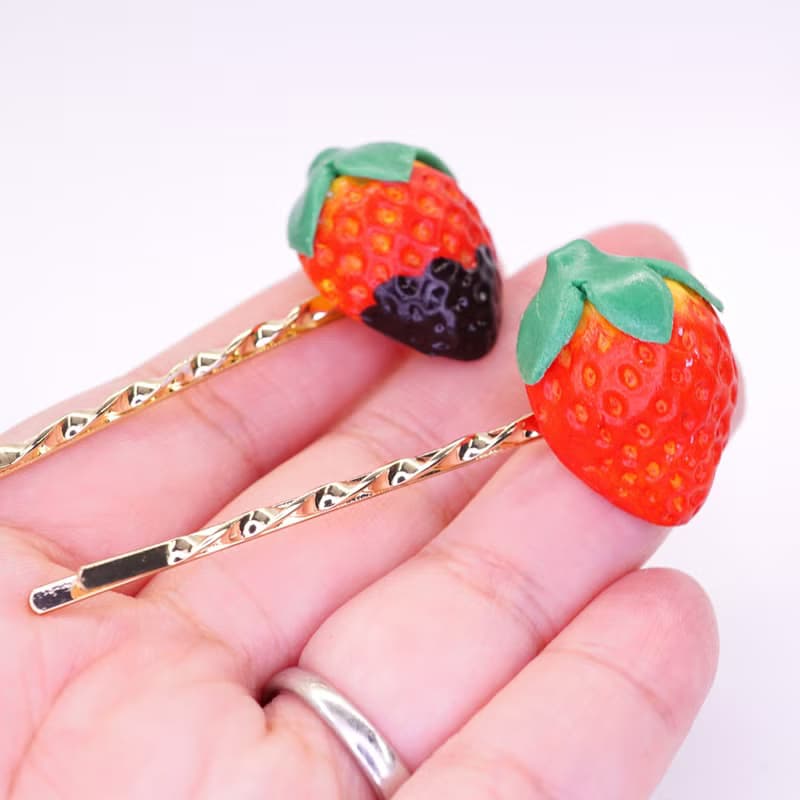 Playful Design 草莓髮夾/巧克力醬草莓髮夾