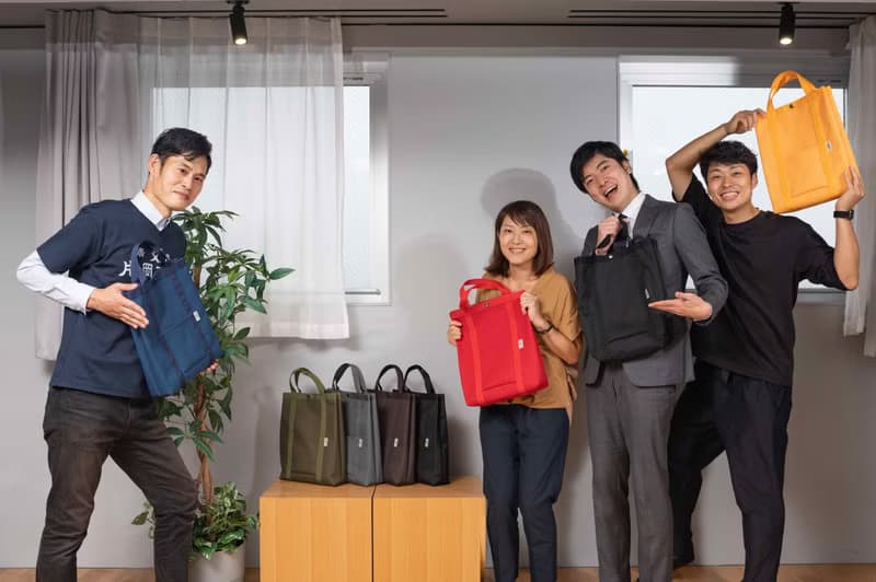 超頑丈なA4サブバッグ  さよなら紙袋　折りたたみ可能