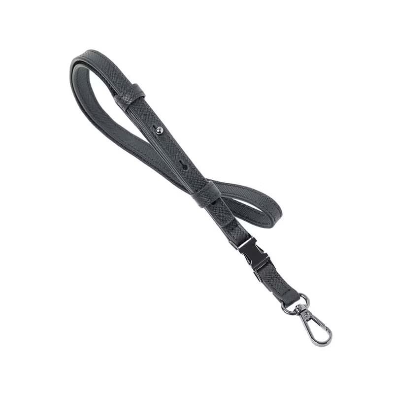 SACA Vertical X badge holder 2.0