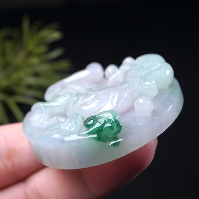 【旺財】飄綠花翡翠巧雕狗狗項鍊 | 天然緬甸玉A貨翡翠 | 送禮