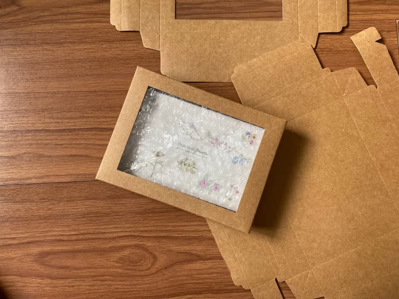 Daily Flower CALENDAR CARD SET - 1-Month Postcard- Sized Booklet