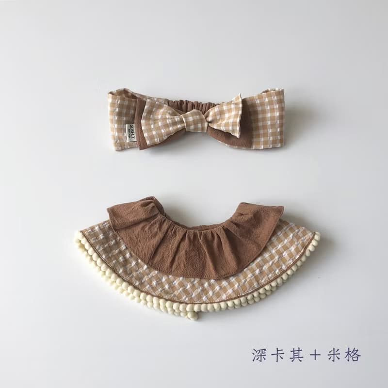 【現貨禮盒】小鹿耳朵上的翠絲 | 質感格紋髮帶圍兜套組