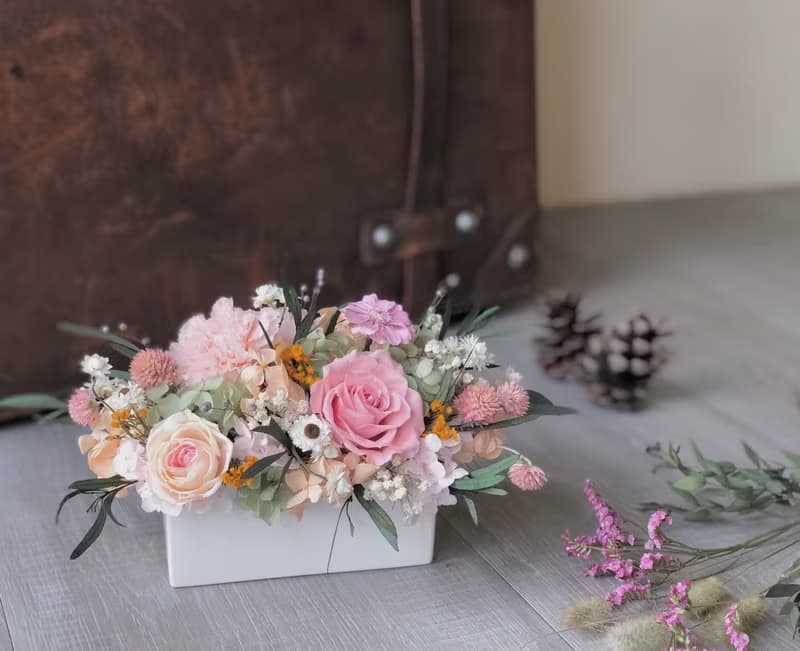 畢業畢業花束畢業花禮生日禮物【春意盎然】粉橘康乃馨自然