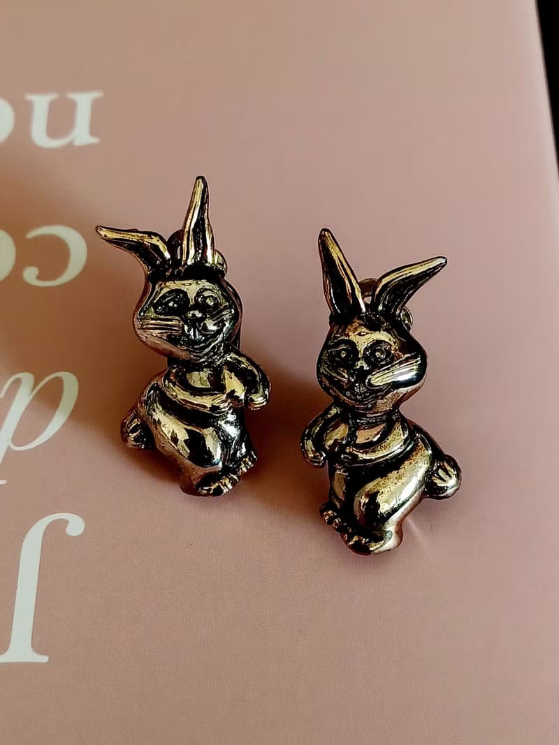 vintage jewelry  古董愛麗絲兔子夾式耳環