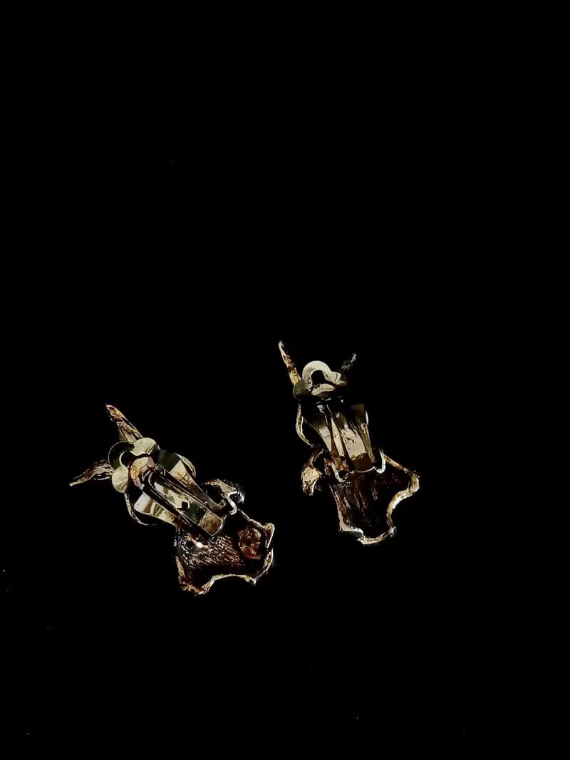 vintage jewelry  古董愛麗絲兔子夾式耳環