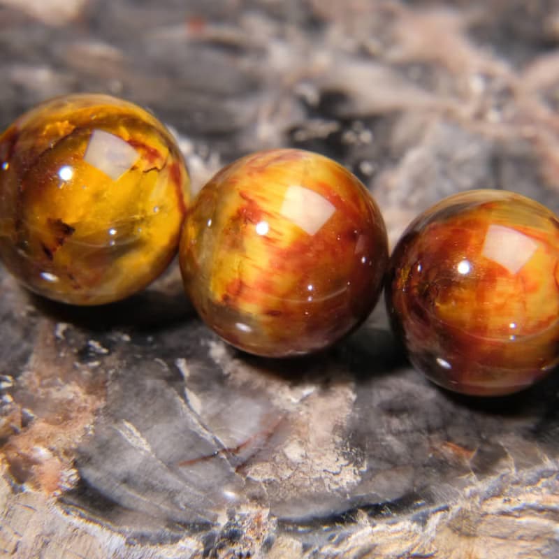 一圖一物│#412 10.5mm 沙漠夜空黃金彼得石水晶手鍊 開運招財