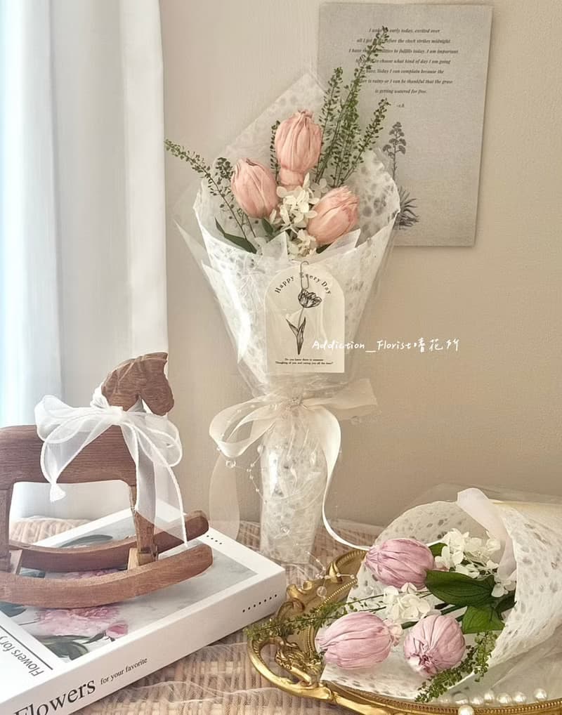 嗜花所 鬱金香乾燥花束 情人節花束 乾燥花束 擴香花束 (三朵)