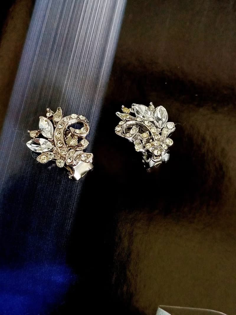 vintage jewelry  低調奢華萊茵花卉 夾式耳環