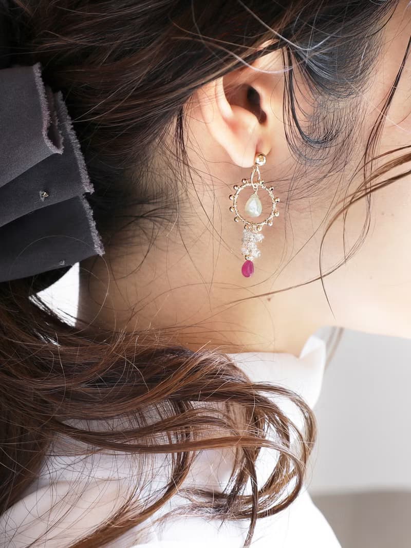 ピアス&イヤリング Divertimento ピンク