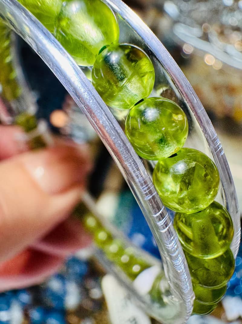 天然財富之光橄欖石4.8-5.2mm水晶手珠招貴人招財事業提升防小人