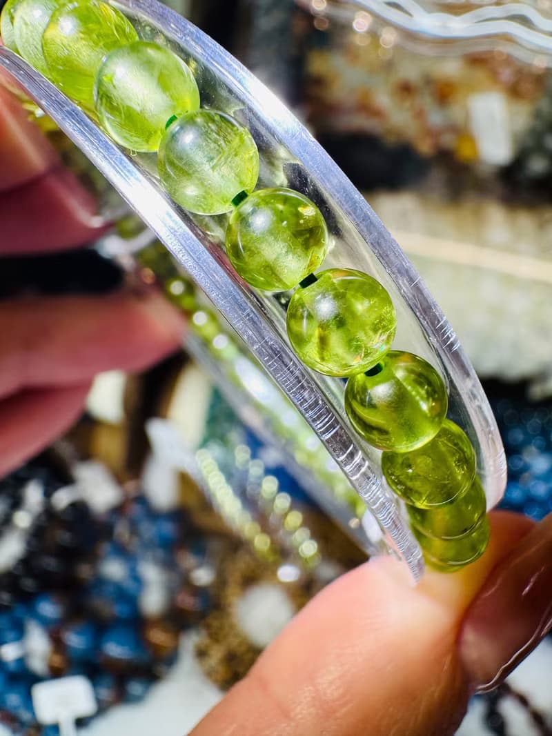 天然財富之光橄欖石4.8-5.2mm水晶手珠招貴人招財事業提升防小人