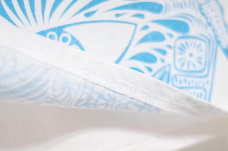 女裝純棉長袖棒球裝上衣 黑白撞色印花T-shirt 設計上衣-祕魯羊駝