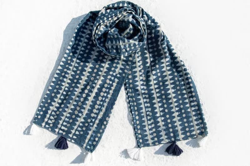 手工木刻印植物染圍巾手織圍巾 編織圍巾 藍染純綿絲巾-藍摩洛哥