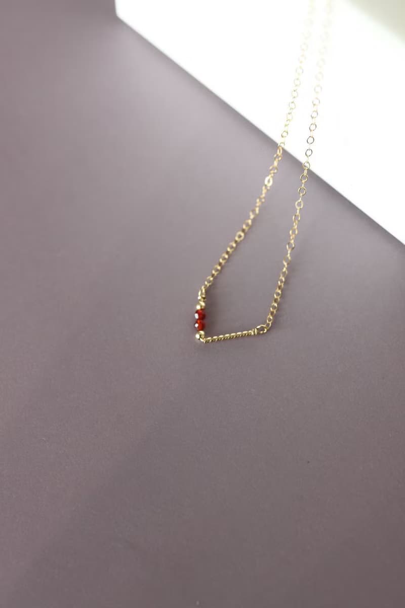 聖誕飾品 幸福無所不在 V 擁抱希望14k注金項鍊紅瑪瑙 生日、畢業