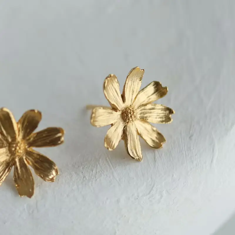 Cosmos earrings