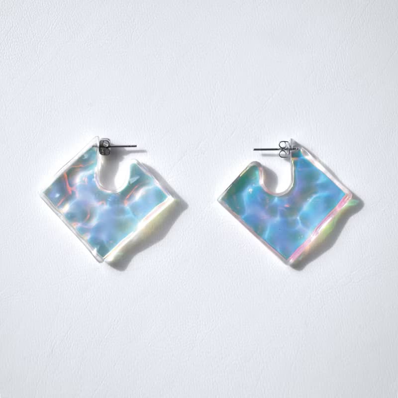 オーロラ水面ピアス/イヤリング