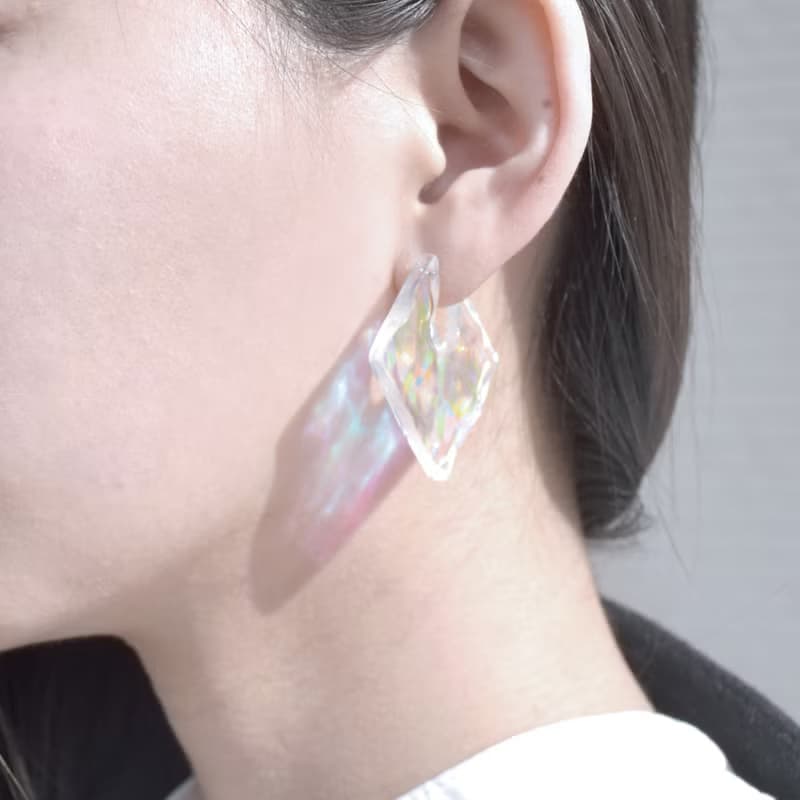 オーロラ水面ピアス/イヤリング