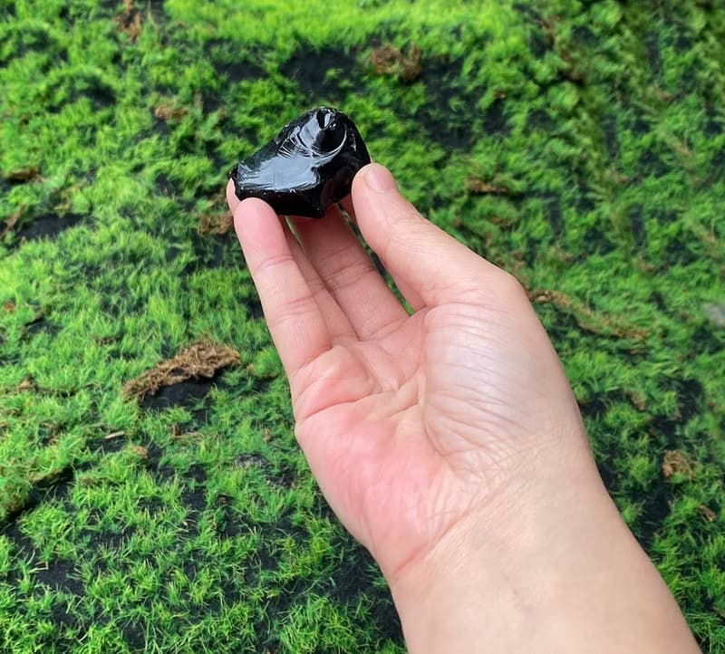 黑曜石| 天然水晶礦石| 避邪保平安 | 淨化負能量 | 旅行必備
