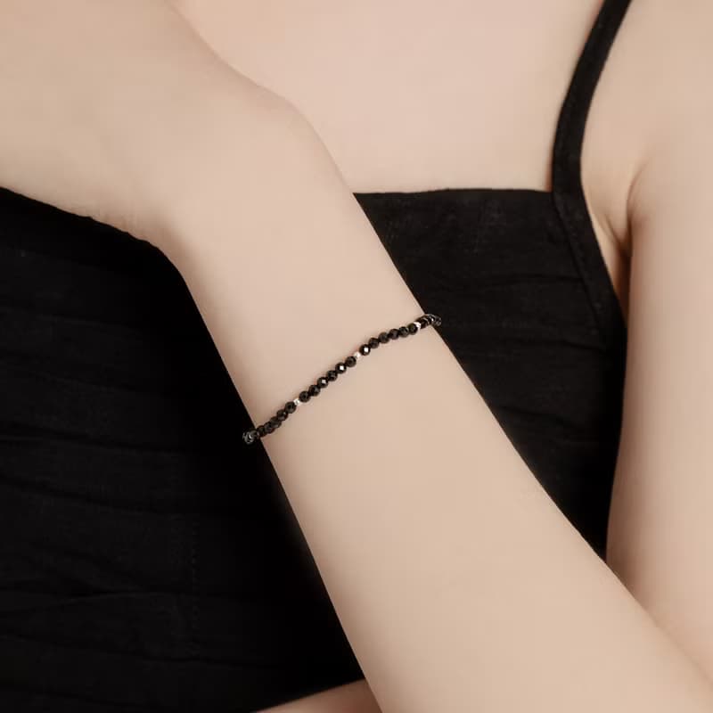 (自信+護身符) 微光時刻 | 黑尖晶 S925純銀 | 天然水晶手鍊