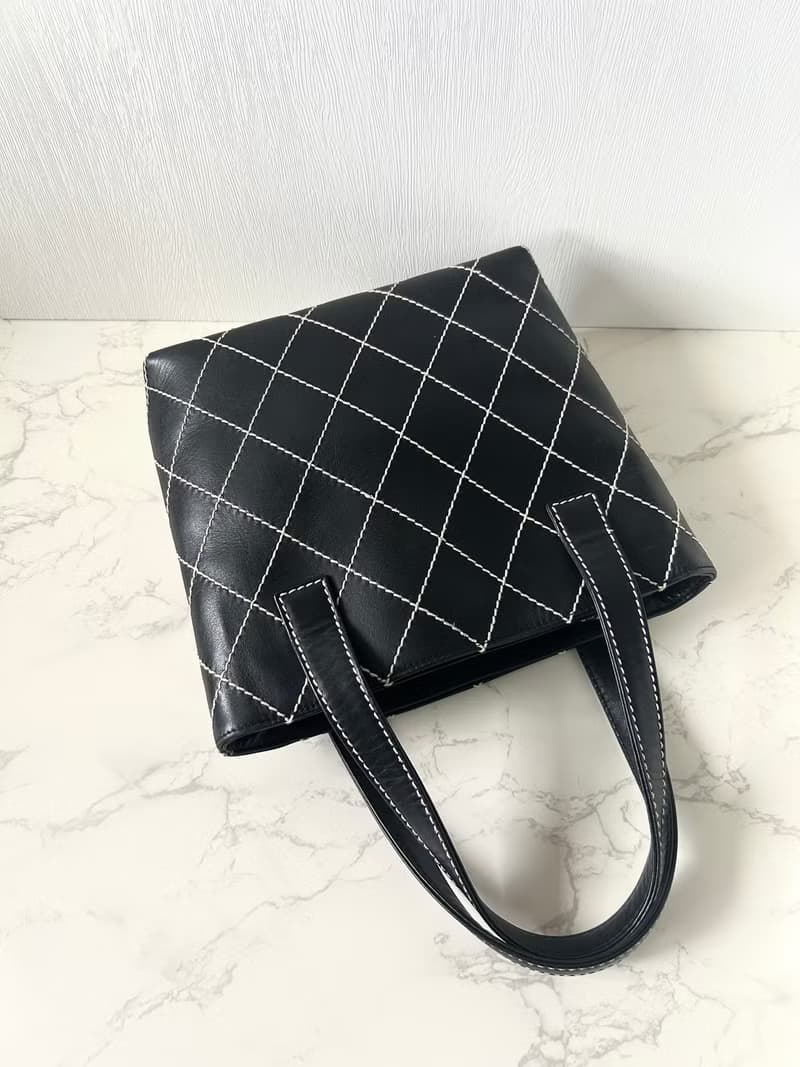 稀有中古二手Chanel Vivian黑色金標皮革小托特包單肩側背孭手袋
