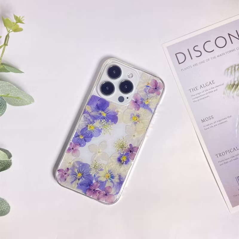 紫色三色堇 紫白繡球花 押花手機殼 適用於iPhone 16 Samsung S25