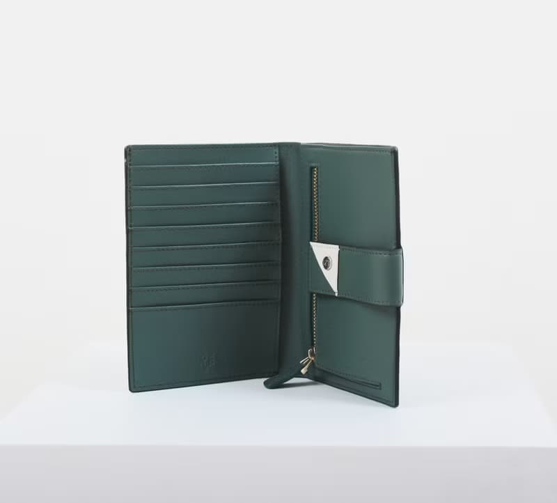 Two-Tone Flap Wallet 素皮革拼色錢包 ( 黑色 x 綠色 )
