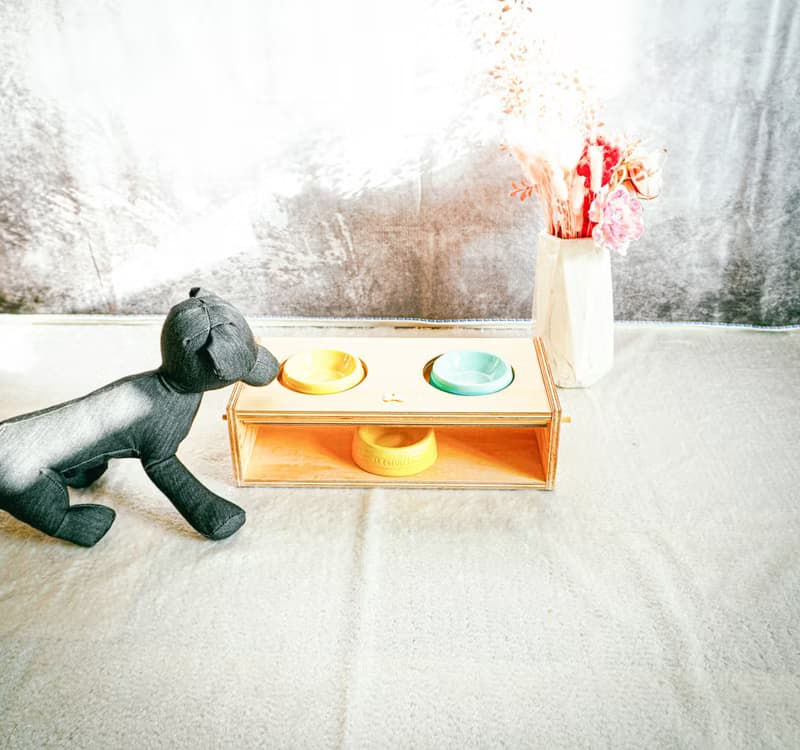 北欧風フードボウル　角度調整可能　フードスタンド　食器スタンド　小型犬　中型犬　ネコ　木製　ナチュラル　オーダー可能