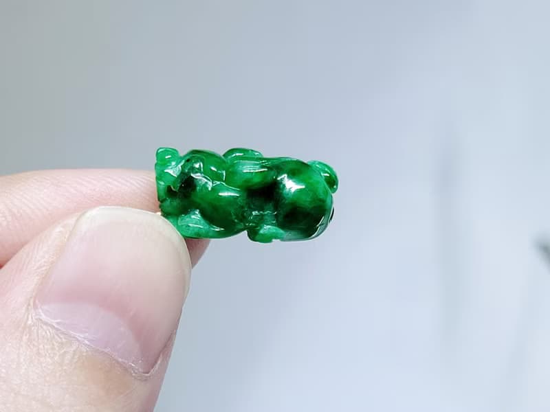 【親翠】天然翡翠 紅翡綠翠紫為貴滿滿辣綠色貔貅項鍊 送禮首選