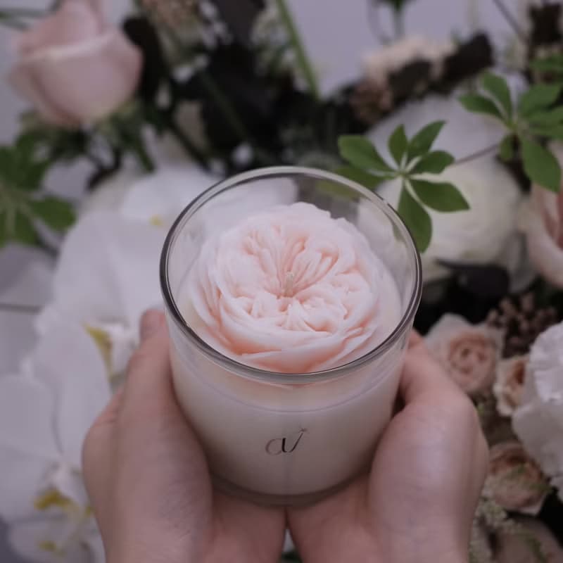情人節 禮物 庭園玫瑰 像真蜜蠟花 玻璃容器蠟燭 230ml