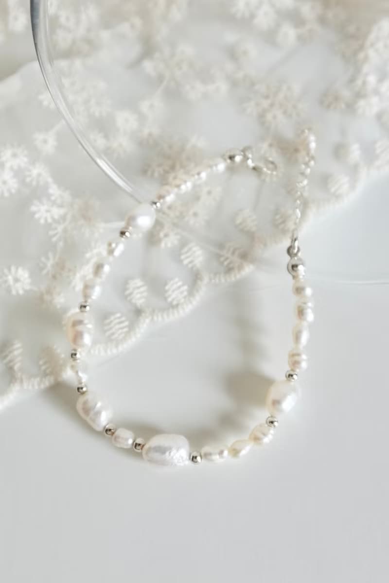 Lily Valley 柔光珍珠 | 手工串珠手鍊