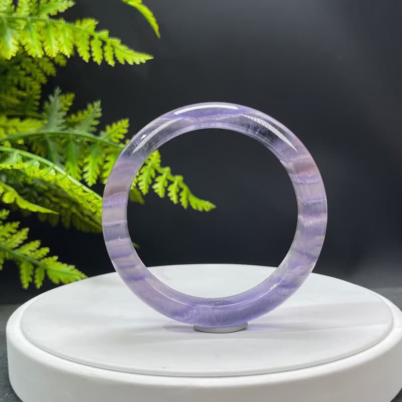 紫色螢石手鐲 58+MM 漸變紫千層紋冰透水晶手環 冥想鎮定唯美清雅