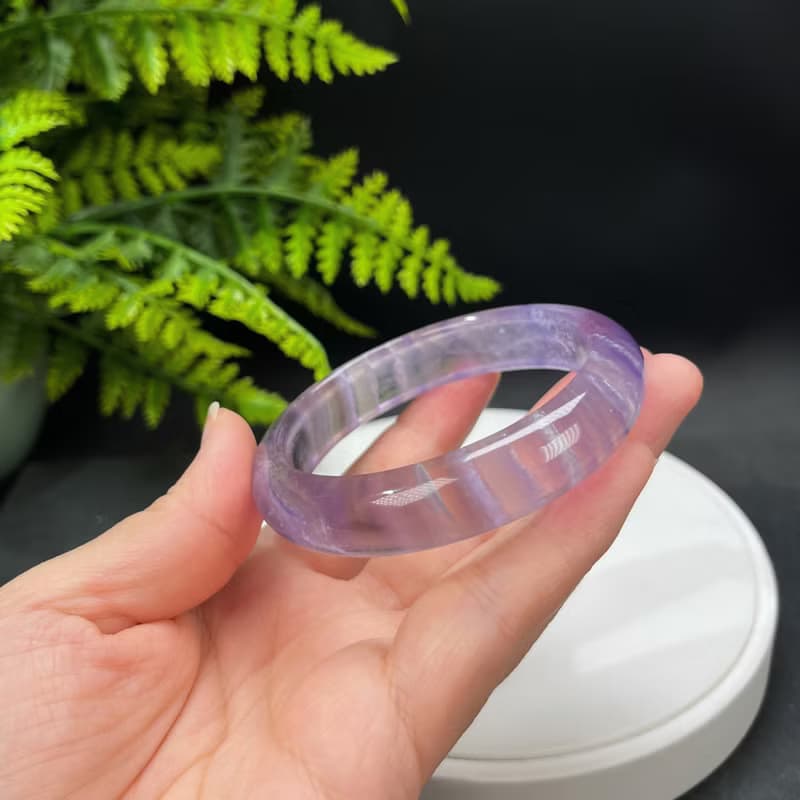 紫色螢石手鐲 58+MM 漸變紫千層紋冰透水晶手環 冥想鎮定唯美清雅