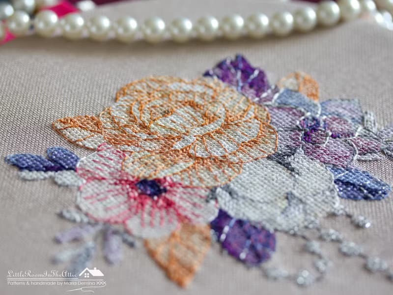 【數位】Moonlight Bouquet With Pearls PDF cross stitch pattern