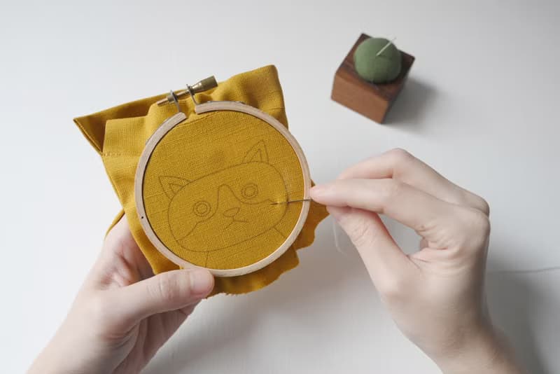 刺繡口金零錢包材料組－貓咪 含影片教學  手縫 新手ok
