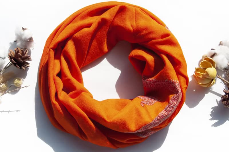 喀什米爾Cashmere 刺繡羊絨圍巾 純羊毛圍巾披巾 戒指絨披肩-花朵