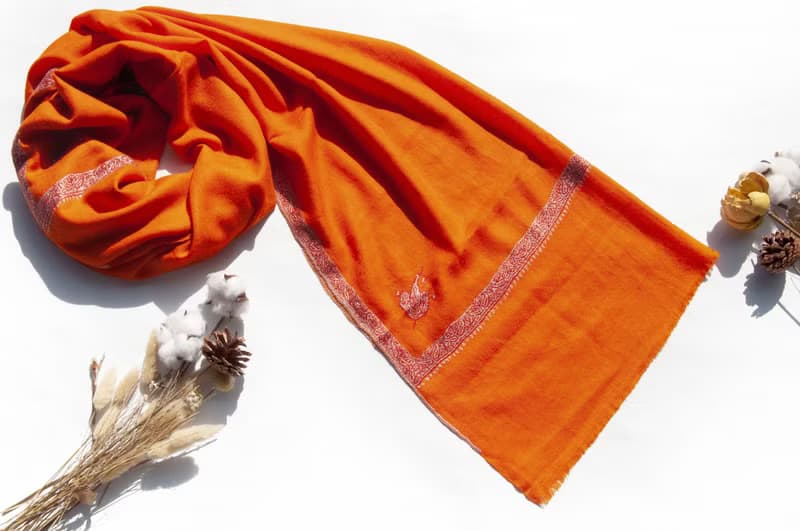 喀什米爾Cashmere 刺繡羊絨圍巾 純羊毛圍巾披巾 戒指絨披肩-花朵