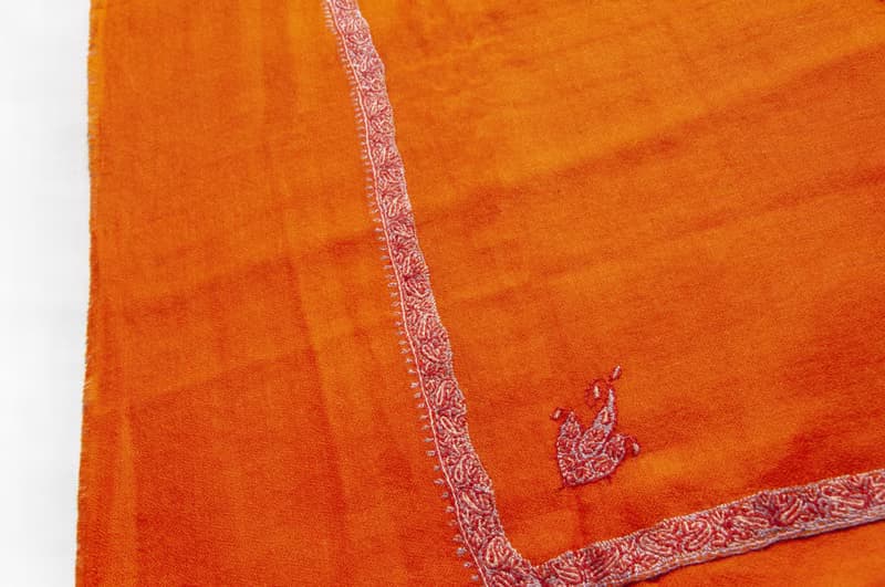 喀什米爾Cashmere 刺繡羊絨圍巾 純羊毛圍巾披巾 戒指絨披肩-花朵