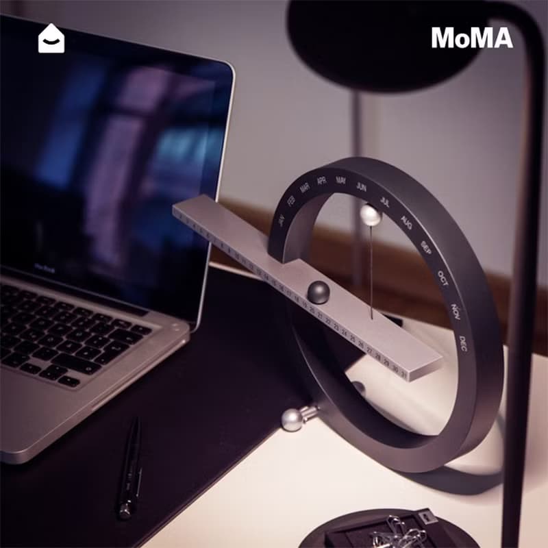 現代藝術博物館 磁懸浮萬年曆裝置