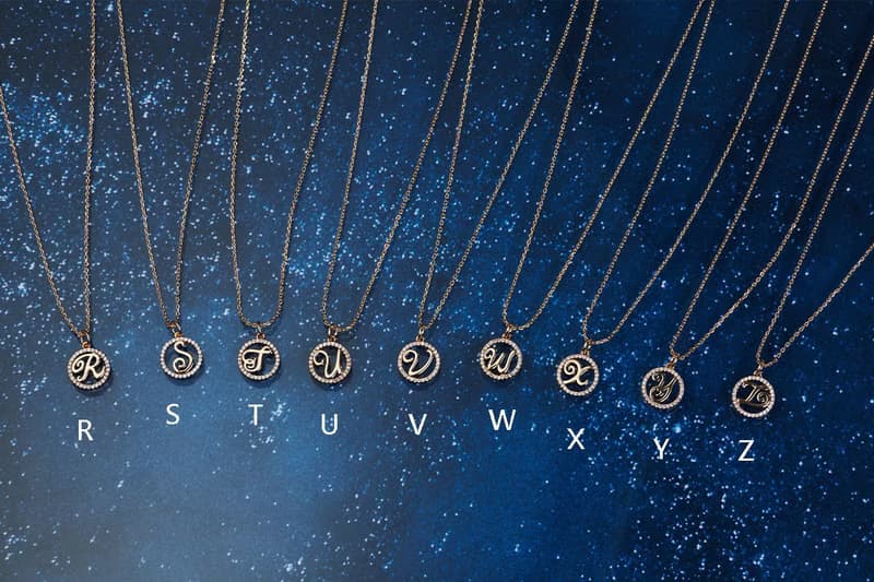 星鑽圍繞英文字母項鍊|鑲鑽項鍊|金色