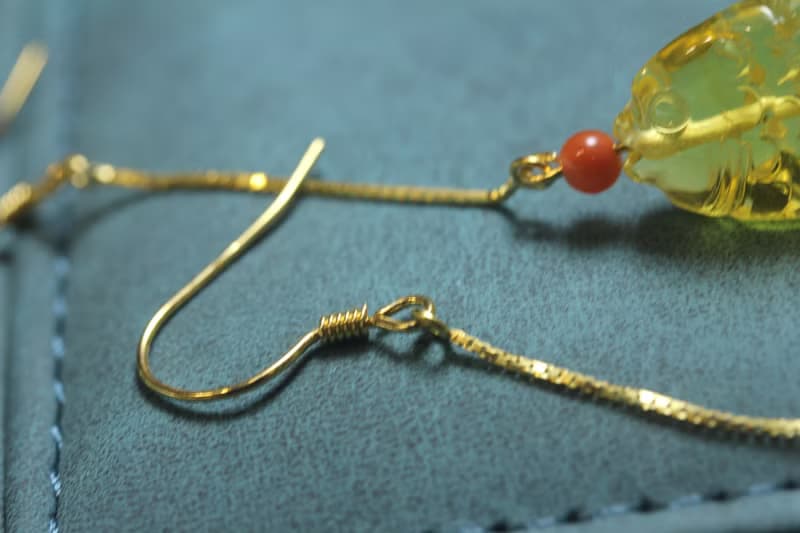 【魚】天然琥珀 手工雕刻耳墜長款耳飾 s925銀鍍k金  特色精美