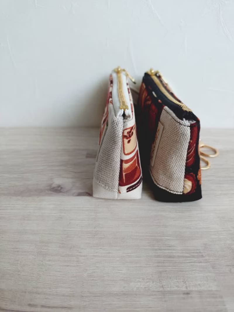 【KTG/三角磚鑰匙包(大)】百味巧克力 黑 白 燙金 日本帆布