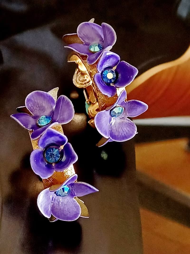 vintage jewelry 奧地利紫色琺瑯紫羅蘭花束  夾式耳環