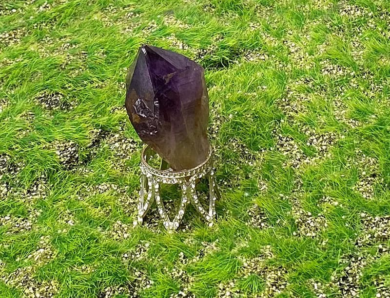 天然能量礦石//紫水晶骨幹//貴人 冥想 智慧 // 財運 療癒 消磁