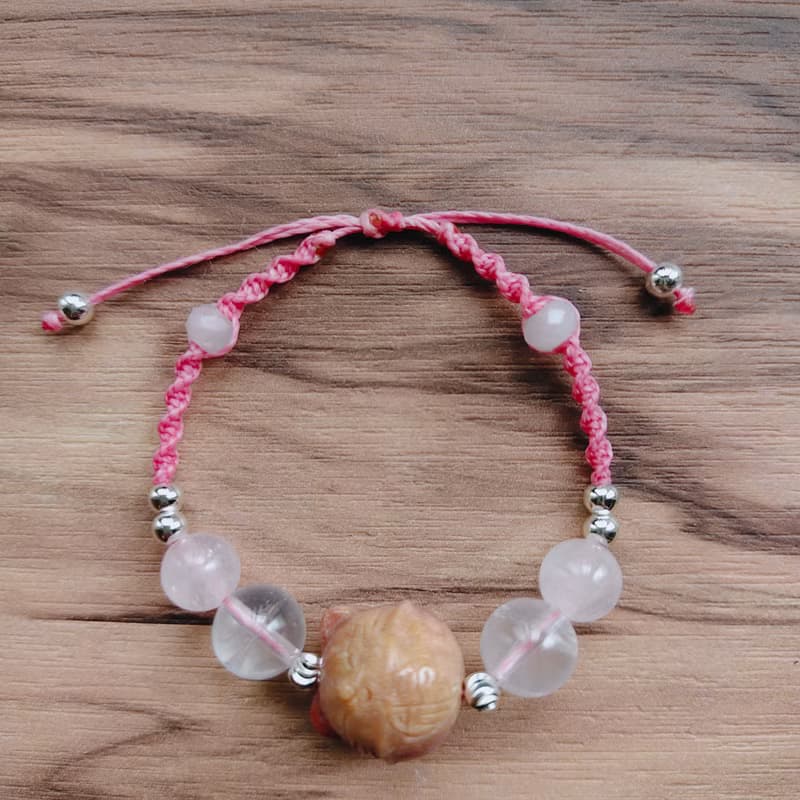 【珊瑚玉叮噹貓x粉水晶x粉阿塞編織手鏈 】好人緣