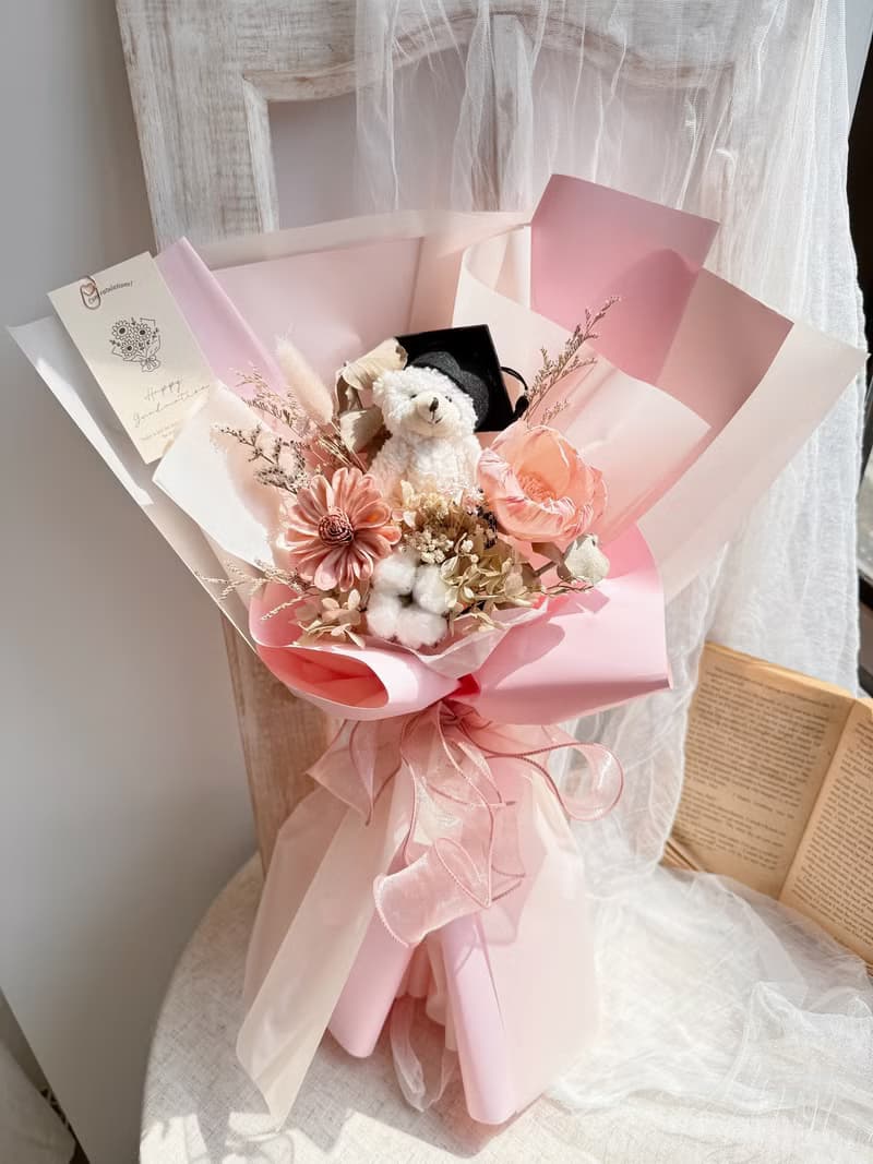 畢業花束 畢業熊花束 學士帽花束 乾燥花花束 擴香
