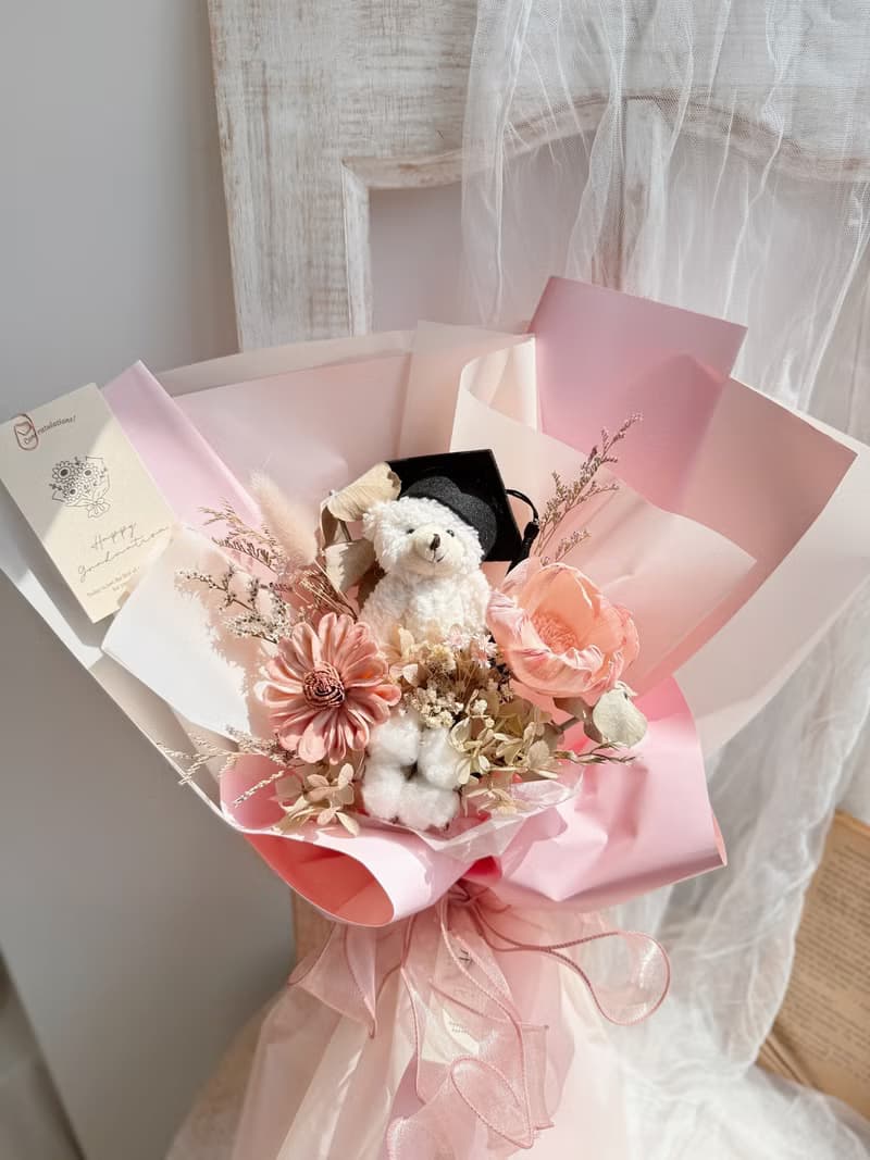 畢業花束 畢業熊花束 學士帽花束 乾燥花花束 擴香