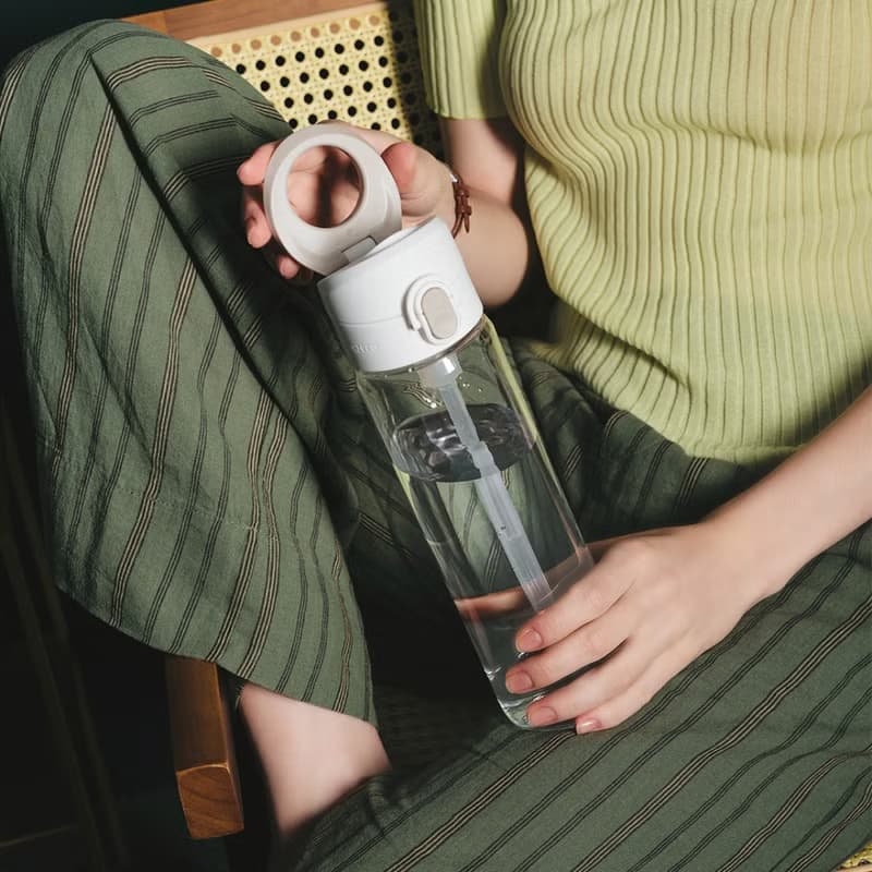 AquaStand磁吸水壺-Tritan800ml(附吸管)MagSafe兼容支架運動水壺
