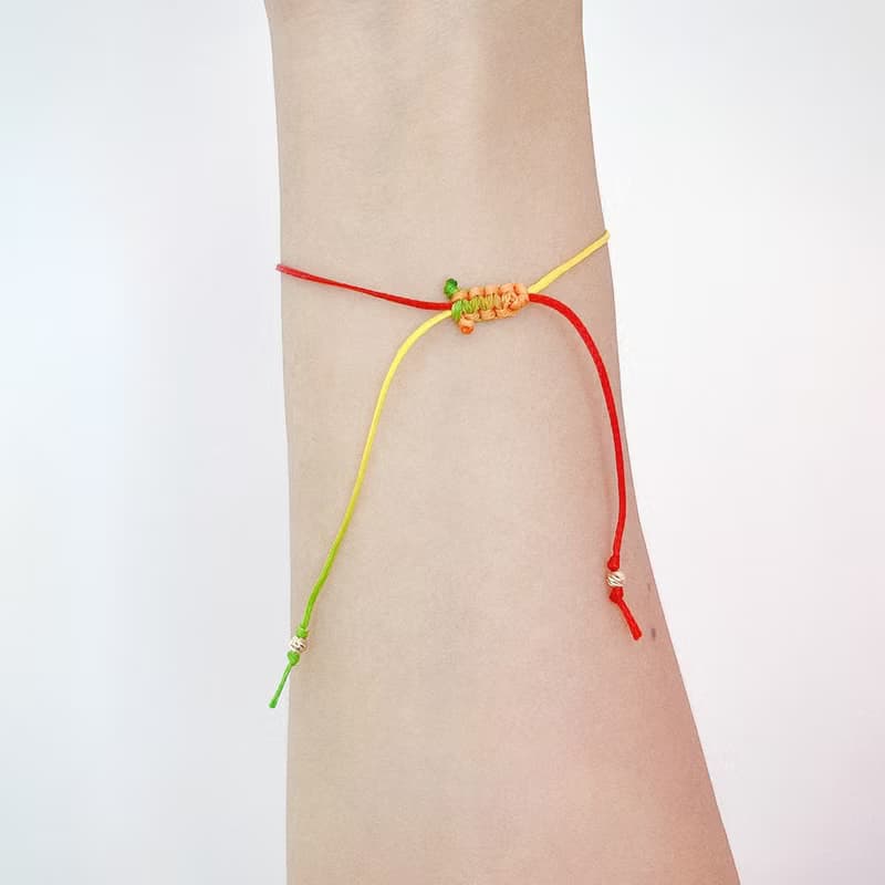 聖誕 交換禮物黃金箔圓珠編織手鍊 幸運紅繩/漸層彩虹繩 (兩色選)