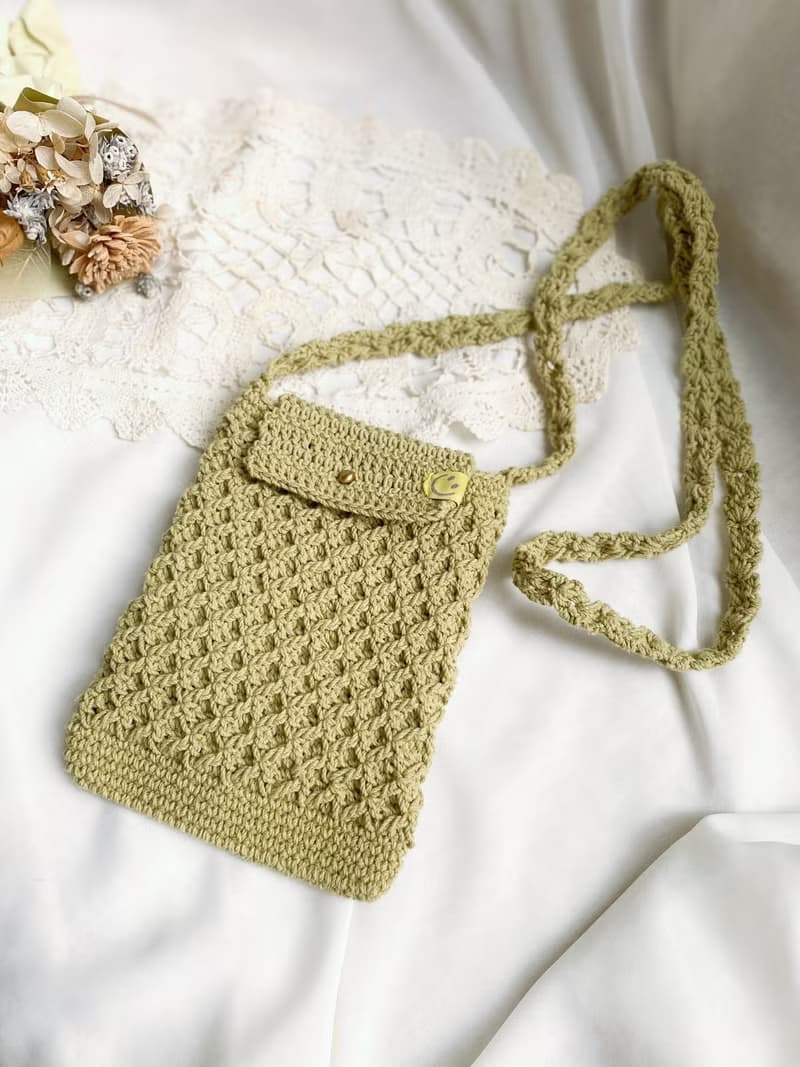 【好日手作】Handmade。手工韓國棉線編織淺綠色手機斜背包側背包